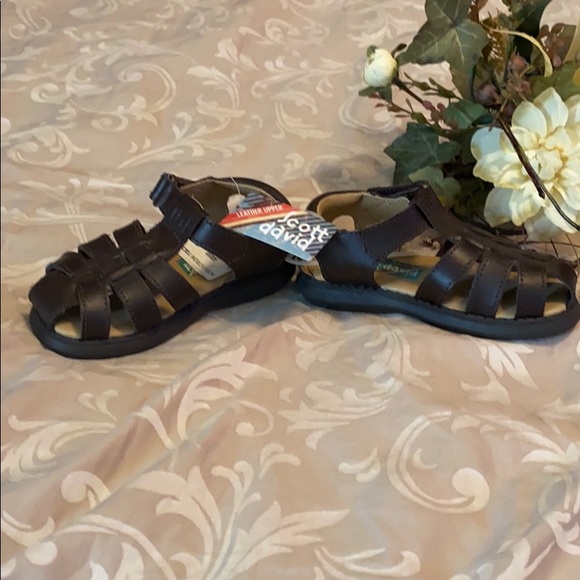 scott david Shoes Nwts Brown Boys Sandals Poshmark
